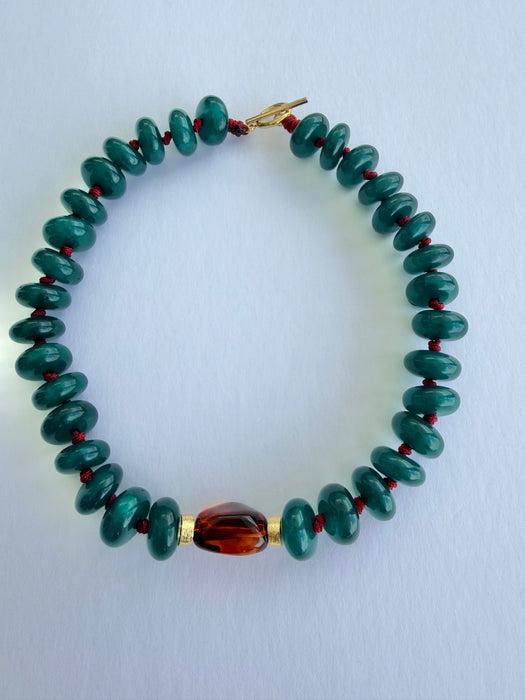 Elm Necklace