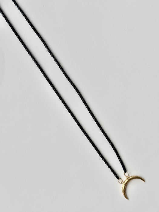 Luna Noir Necklace
