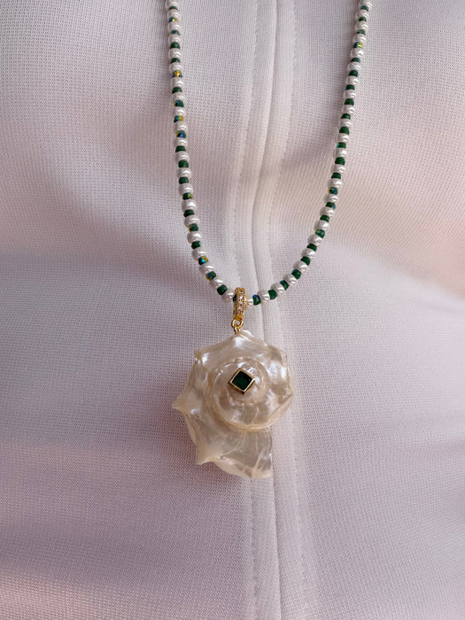Marea Shell Necklace