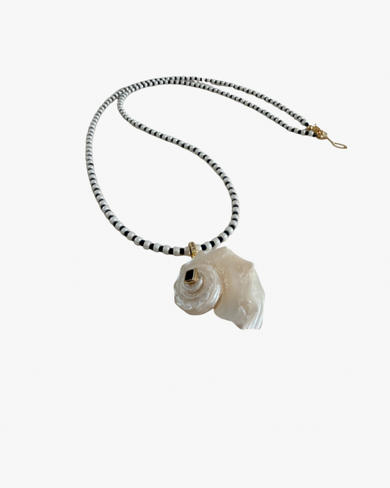 Marea Shell Necklace